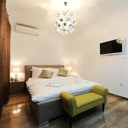 Apartment Primera Luxury *