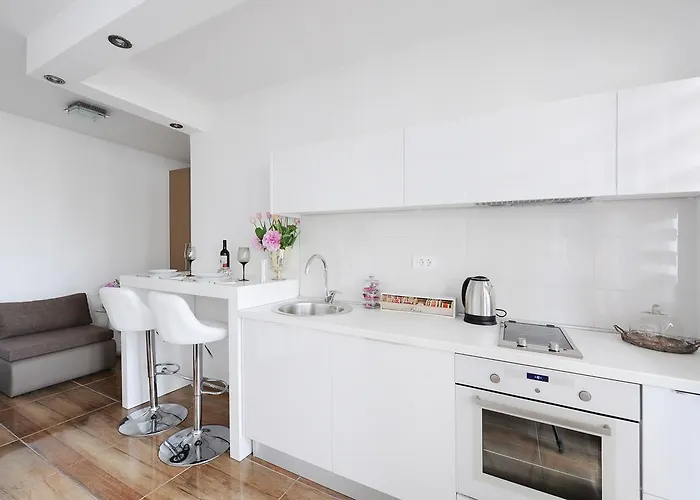 Primera Luxury זאדאר